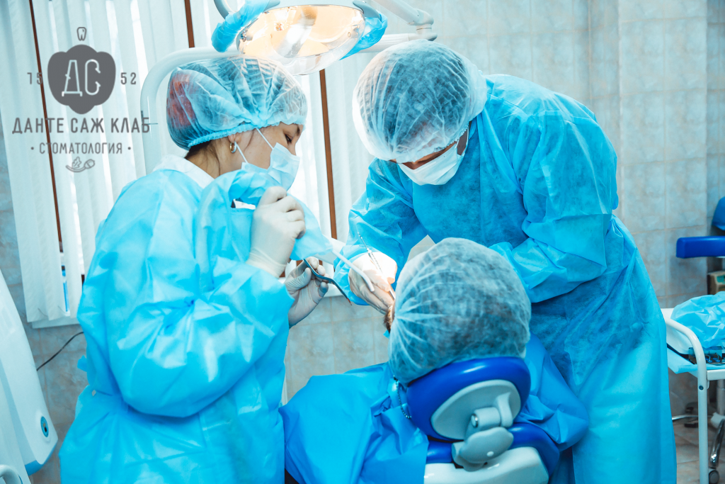 Имплантация в стоматологии Москва